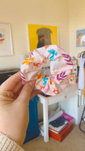 Load image into Gallery viewer, Matching Scrunchie
